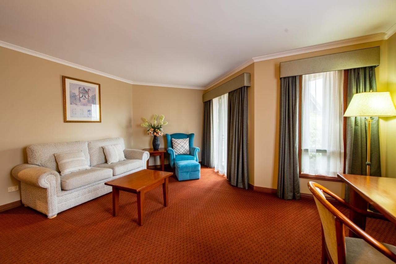 Hotel Gateway On Monash Notting Hill Esterno foto